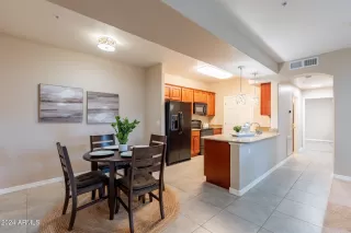 Photo #3: 6791704 Listing