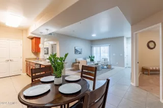 Photo #4: 6791704 Listing