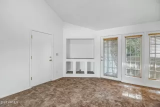 Photo #3: 6791717 Listing