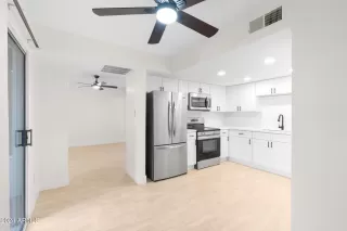 Photo #1: 6791950 Listing 