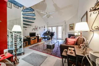 Photo #5: 6792055 Listing