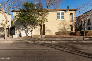 Photo #3: 6792056 Listing 