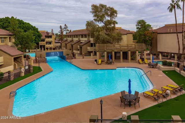 MLS: 6792117 Condo For Sale