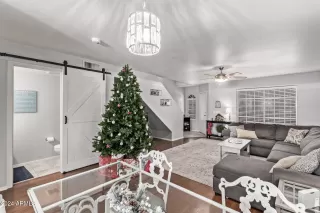 Photo #4: 6792333 Listing