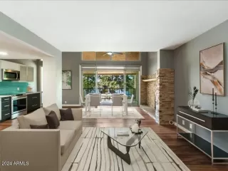 Photo #2: 6792420 Listing 