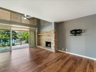 Photo #4: 6792420 Listing 