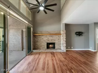 Photo #5: 6792420 Listing 