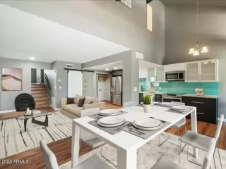 Photo #6: 6792420 Listing 