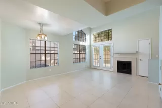 Photo #3: 6793120 Listing