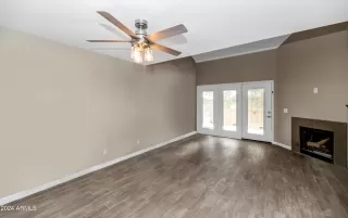 Photo #2: 6793183 Listing