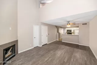 Photo #3: 6793183 Listing