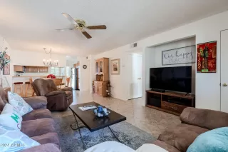 Photo #5: 6793221 Listing 