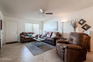 Photo #6: 6793221 Listing 