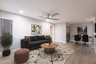 Photo #1: 6793324 Listing 