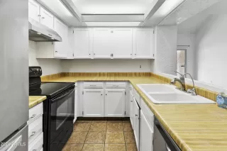 Photo #5: 6793338 Listing 