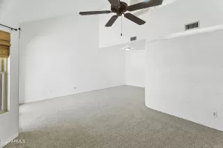 Photo #6: 6793338 Listing 