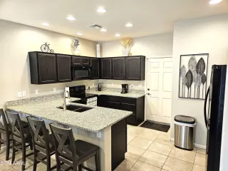 Photo #4: 6793366 Listing 