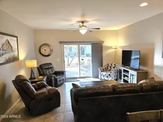 Photo #6: 6793366 Listing 