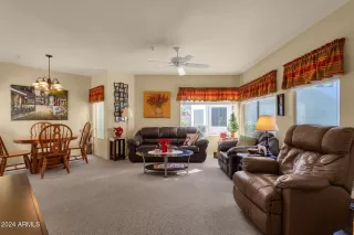 Photo #6: 6793533 Listing 