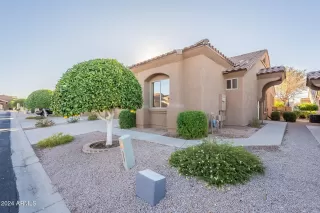 Photo #2: 6793737 Listing 