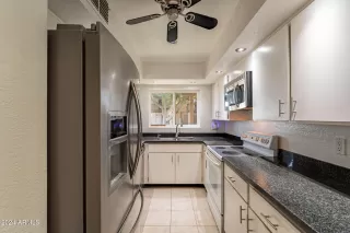 Photo #2: 6793753 Listing