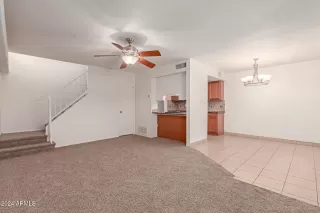 Photo #4: 6793759 Listing