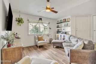 Photo #4: 6793921 Listing 