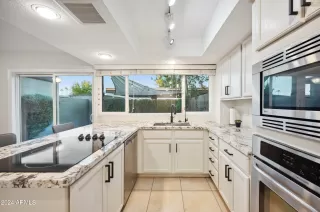 Photo #5: 6794500 Listing