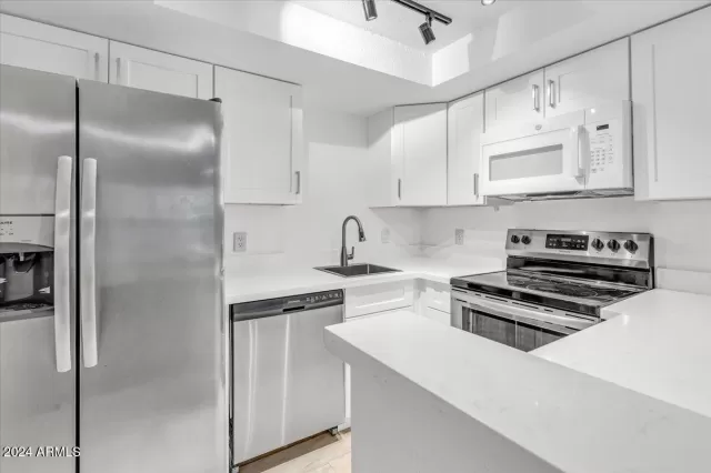 MLS: 6794511 Condo For Sale