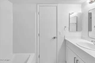 Photo #6: 6794511 Listing 