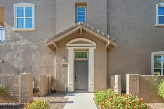 Photo #3: 6794586 Listing