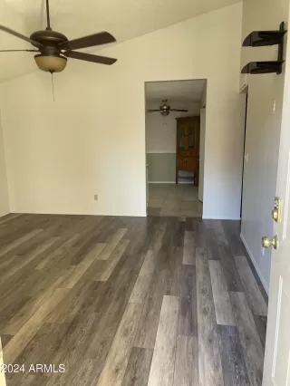 Photo #2: 6794654 Listing