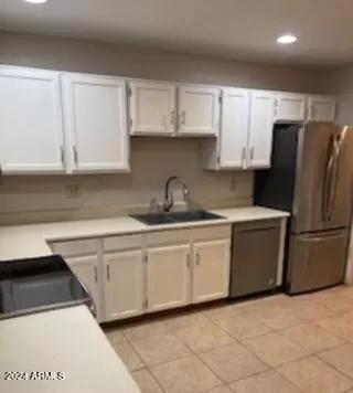 Photo #3: 6794654 Listing