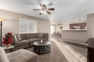 Photo #2: 6794805 Listing 