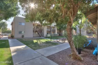 Photo #2: 6794830 Listing 