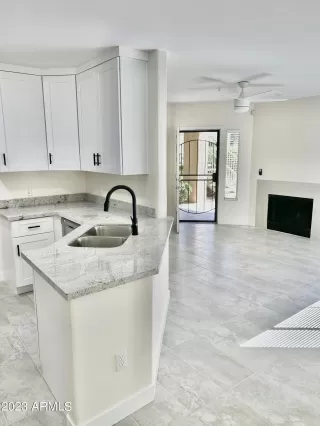 Photo #5: 6795496 Listing 