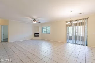 Photo #3: 6796213 Listing