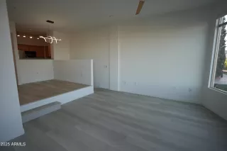 Photo #3: 6796225 Listing