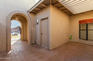 Photo #4: 6796274 Listing 