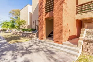 Photo #2: 6796400 Listing 