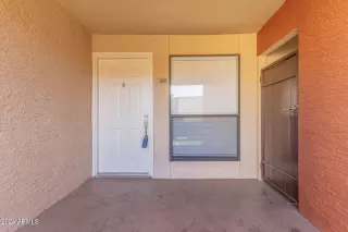 Photo #4: 6796400 Listing 