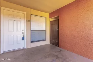 Photo #6: 6796400 Listing 