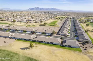 Photo #5: 6796691 Listing