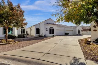 Photo #1: 6796834 Listing