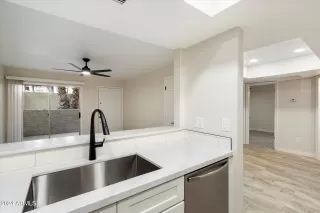 Photo #2: 6797540 Listing 