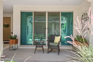 Photo #4: 6797644 Listing 