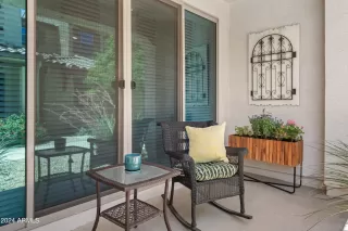 Photo #5: 6797644 Listing 