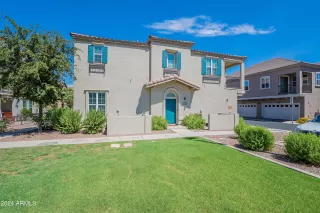 Photo #1: 6797907 Listing