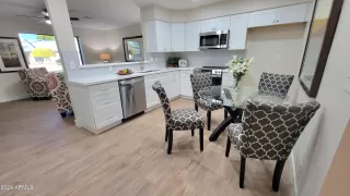 Photo #6: 6797963 Listing 