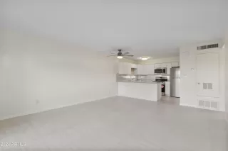 Photo #3: 6798060 Listing